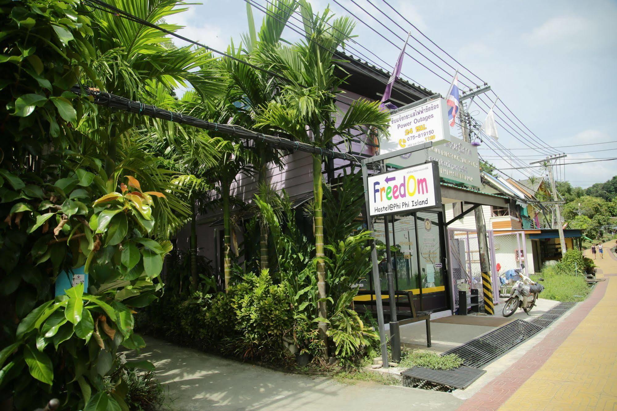 Oyo 585 Freedom Hostel @ Phi Phi Eksteriør bilde