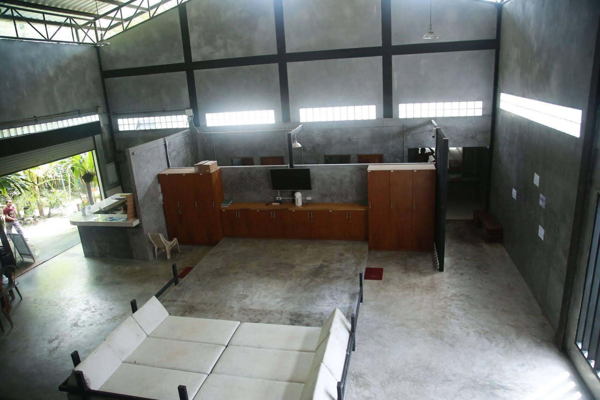 Oyo 585 Freedom Hostel @ Phi Phi Eksteriør bilde